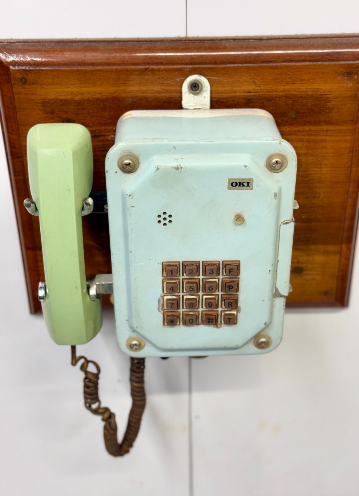 Authentic Nippon Hakuyo OKI Wall Telephone ODA-1380 – Maritime Collector’s Gem
