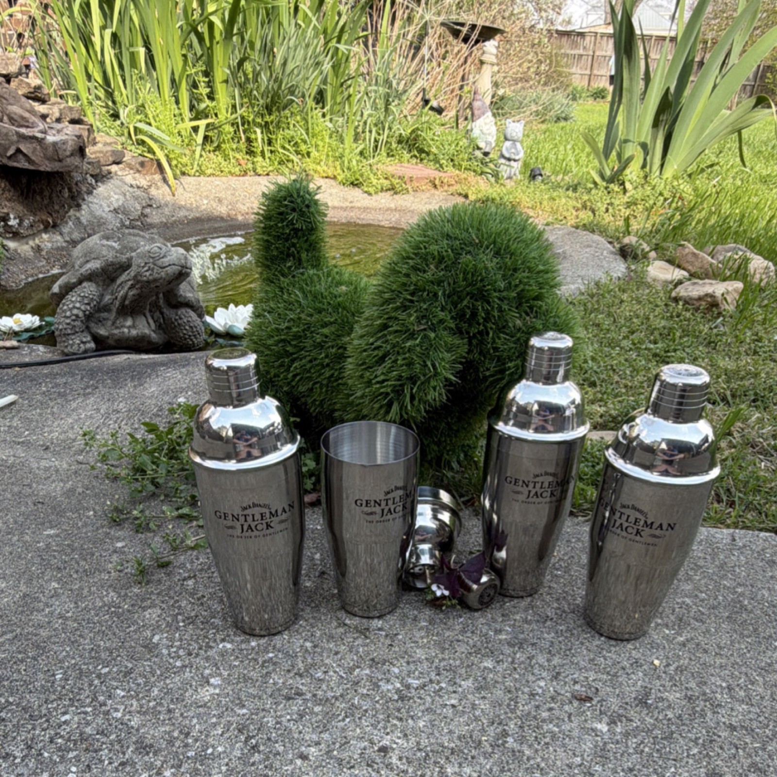 Jack Daniel's Gentleman Jack Stainless Steel 4-Piece Cocktail Shaker Set Silver