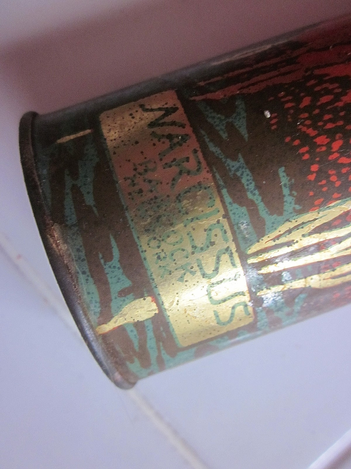 Vintage Narcissus Babcock NY Talcum Powder tin