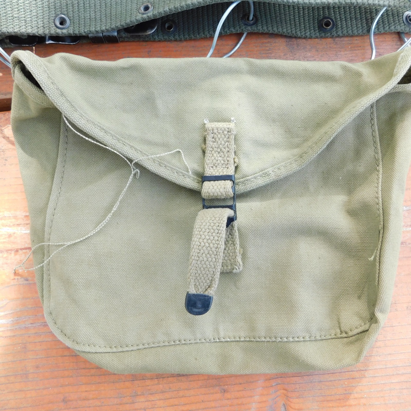 WWII Era US Army M-1928 Canvas Meat Can or Mess Kit Pouch