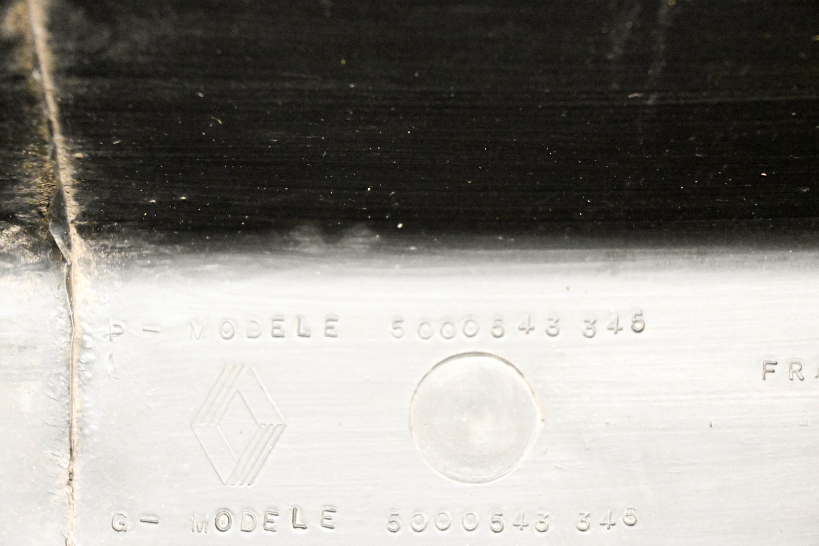 Mack 4103-5000543345 Battery Box