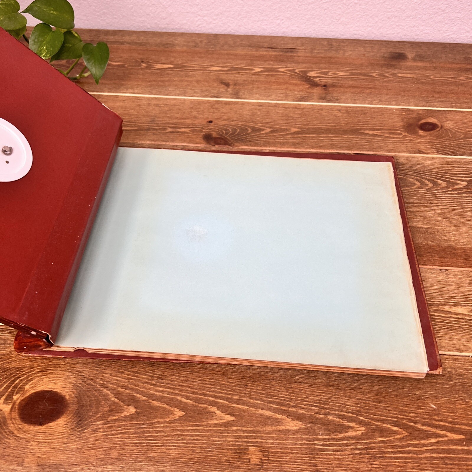 Wooden Shell Inlayed Peacock Photo Album Music Box Vintage Abalone Ariran Asian