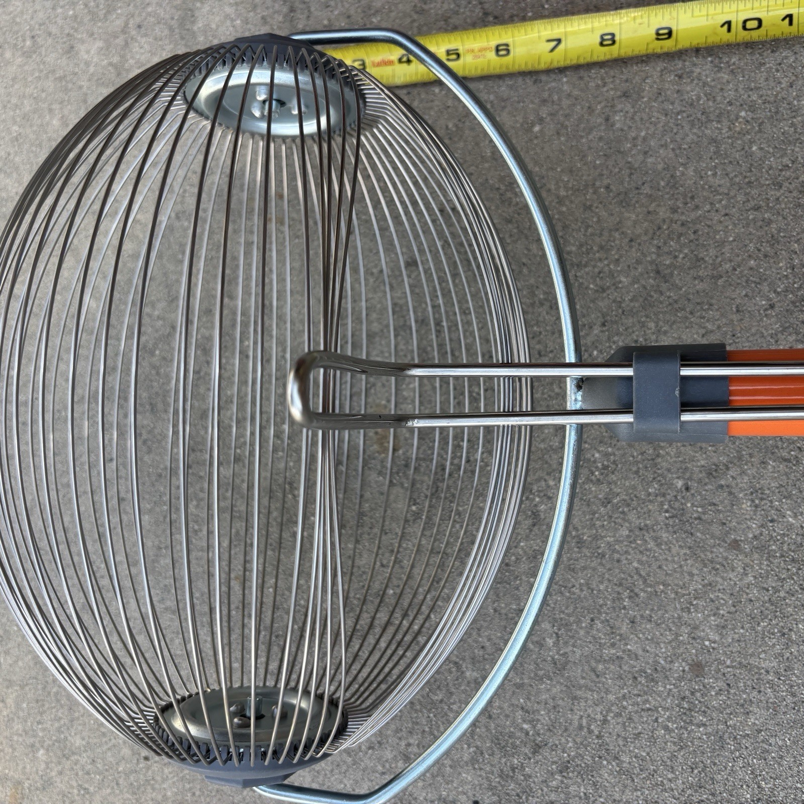 Nut Gatherer Pecan Acorn Golf Ball Harvester Garden Roller Picker