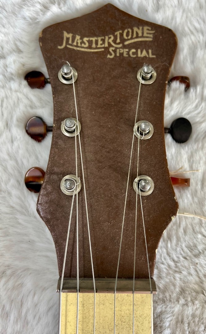 Vintage Gibson 1939 Mastertone Special 6-String Lap Steel with Original Case