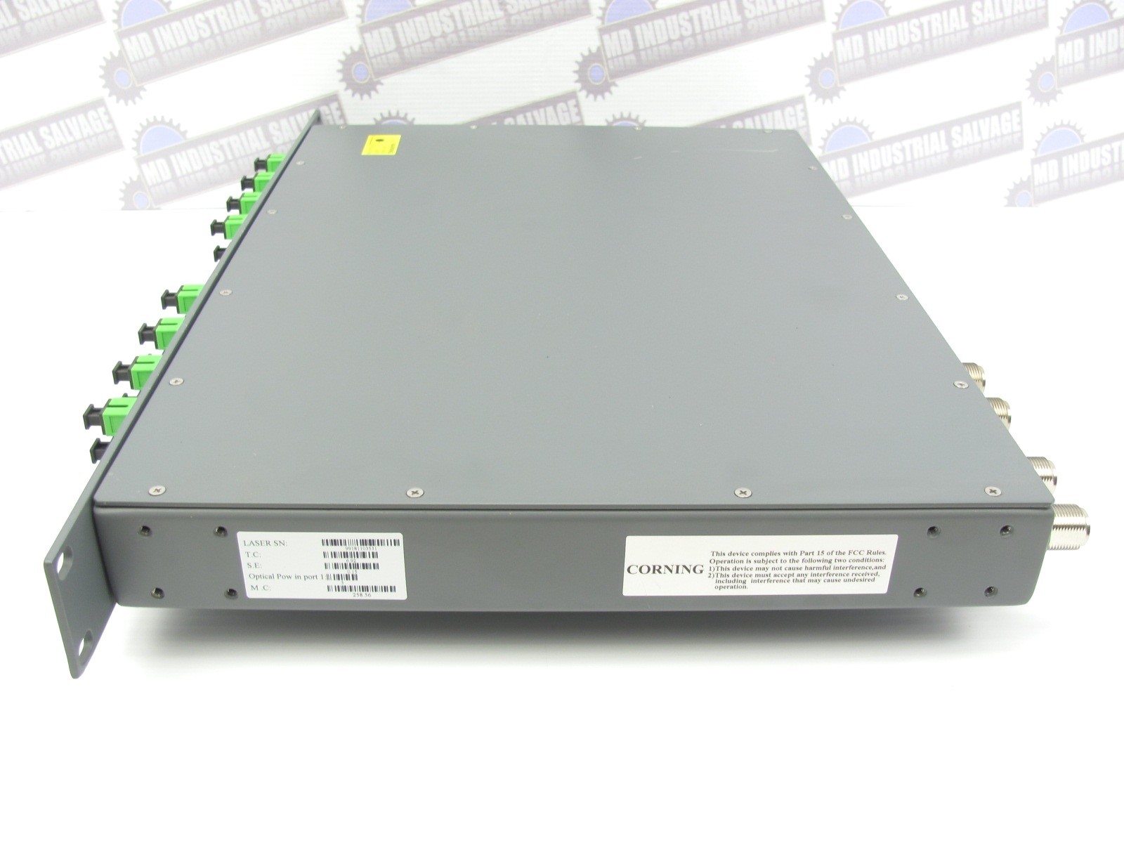 CORNING - WB-B8U - 8-PORT BASE UNIT MOBILE ACCESS - 8 x SC/APC optical - 1RF