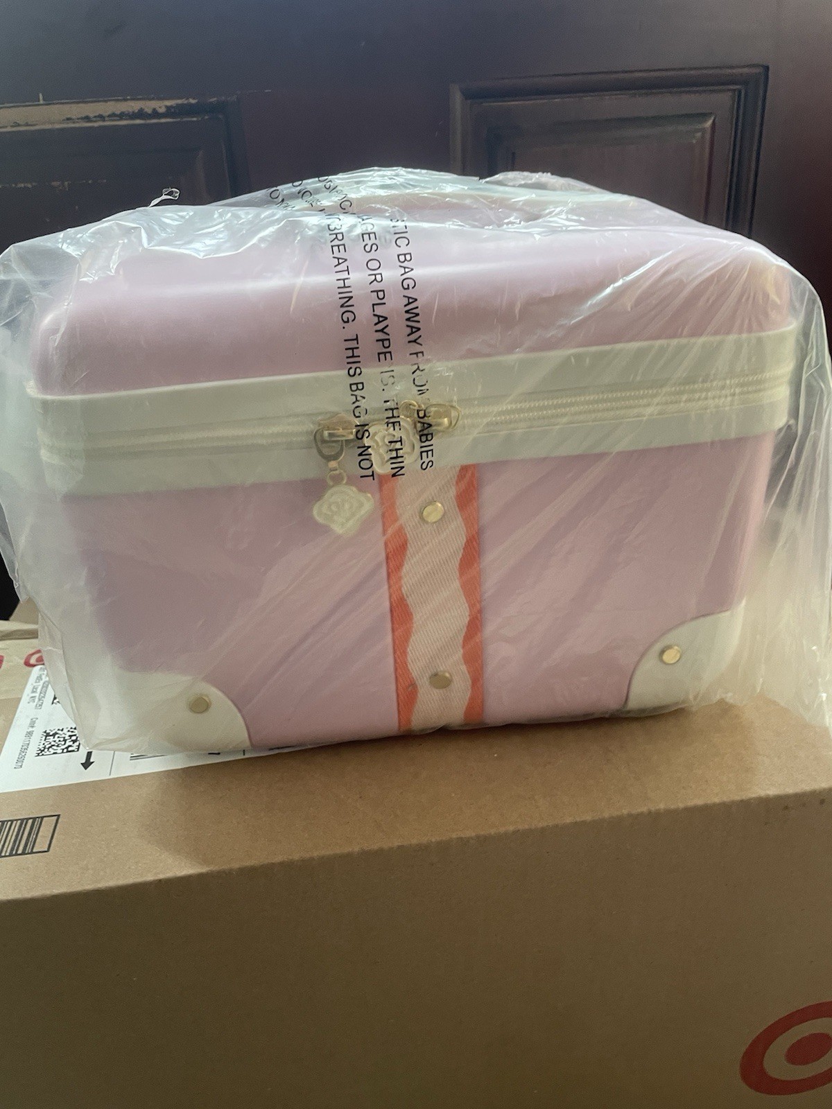 Trunk Vanity Case Soft Pink - ⭐️Roller Rabbit x Target⭐️ON HAND READY 2 SHIP!