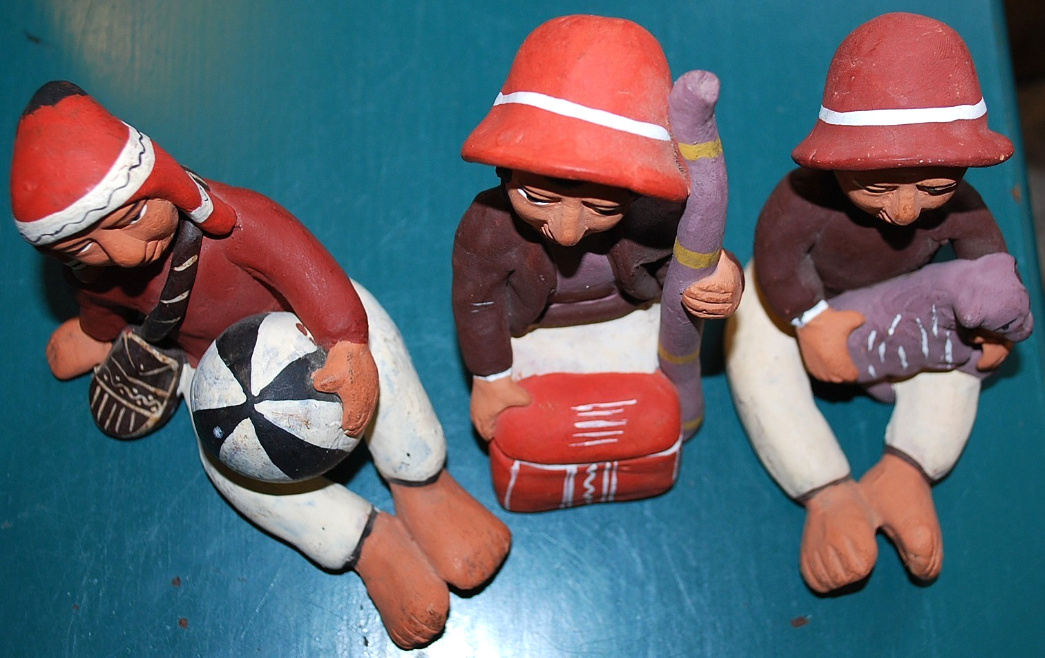 Set 3 Handmade PERU FOLK ART TerraCotta Pottery Figurines TRADITIONAL MEN Unique