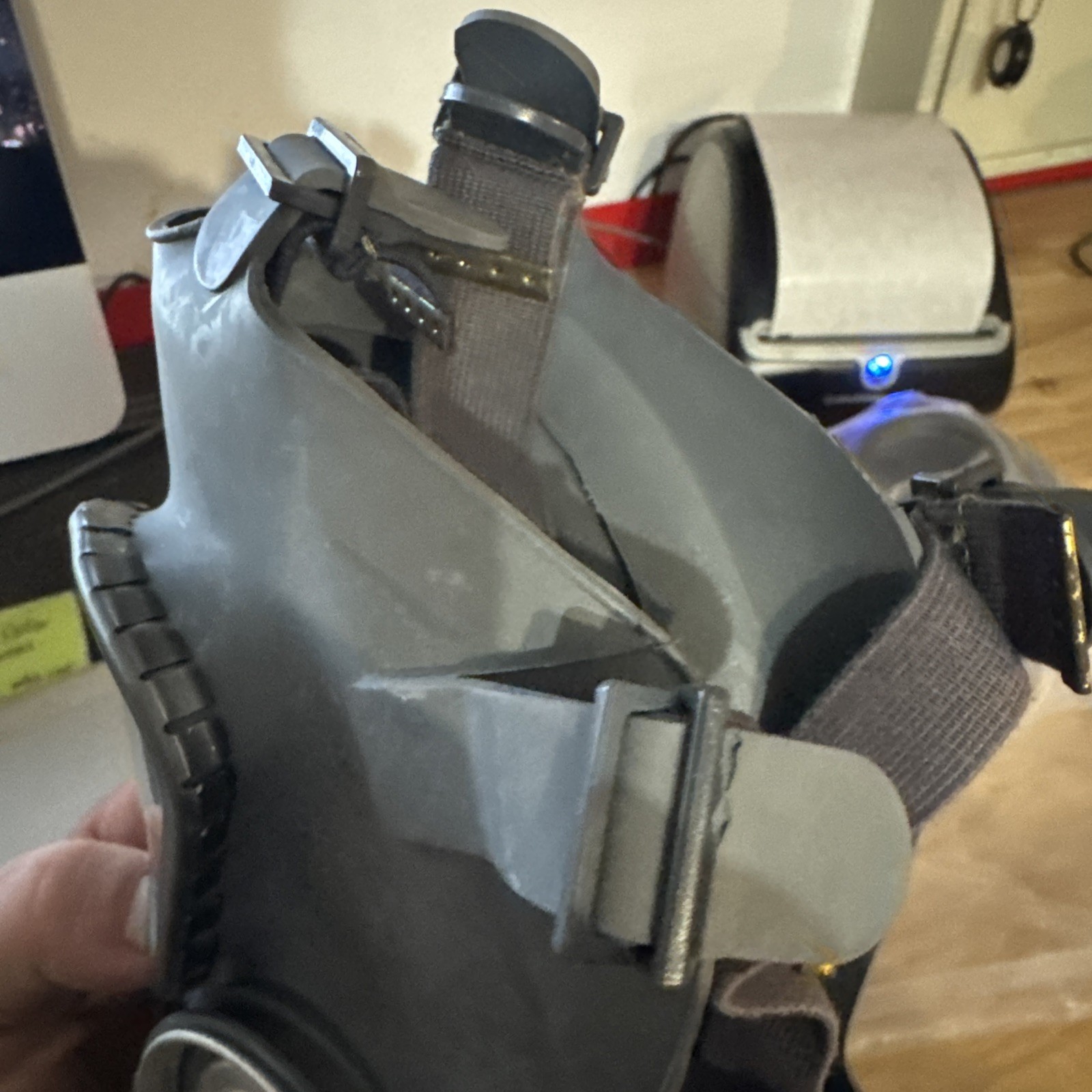 Finland Gas Mask New/Old Stock Clear Insert NATO 40mm Filter NBC Nuke Army Surpl