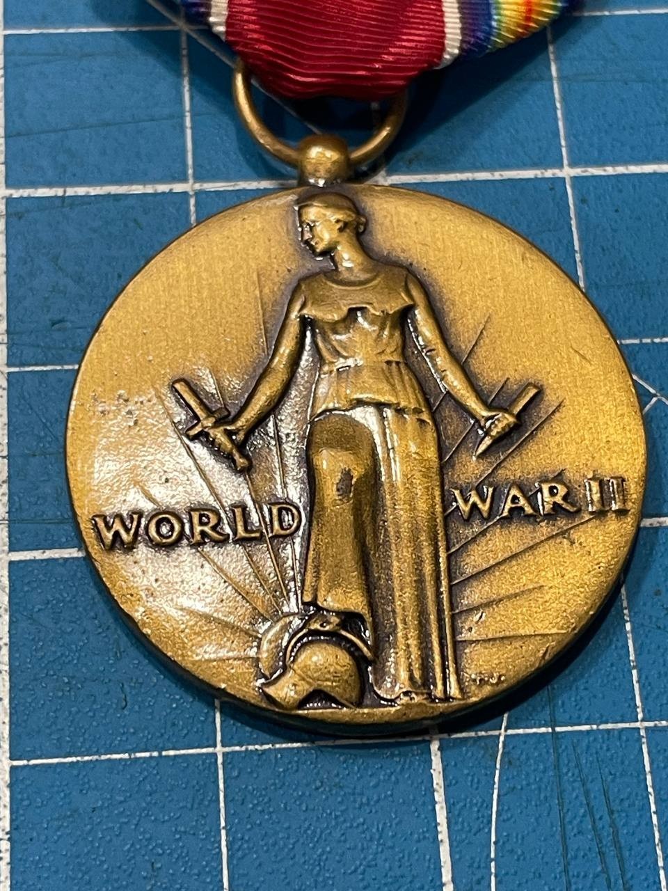 VTG World War II WW2 US Army Military 1941 – 1945 Campaign Service Victory Medal