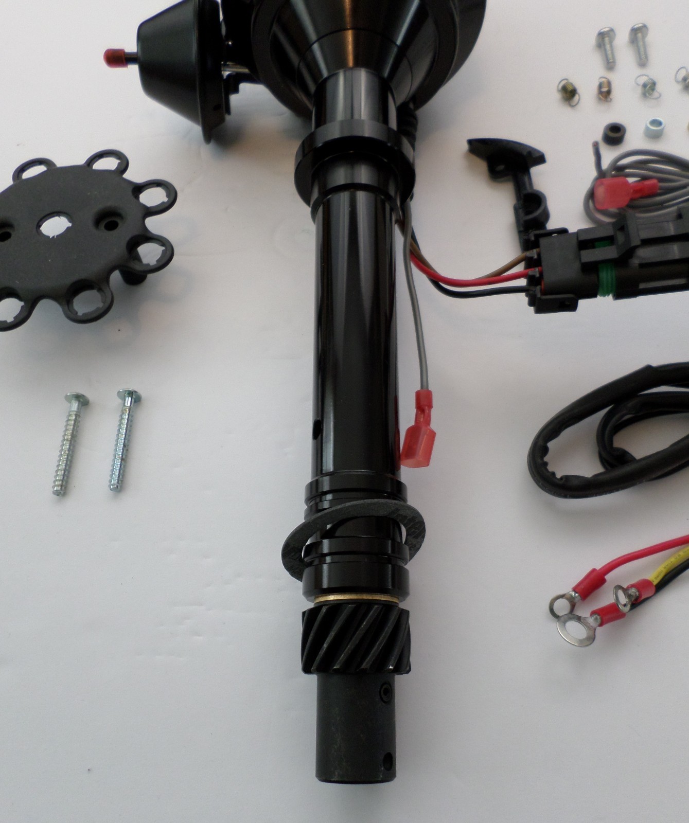 CHEVY Pro Series V8 ALL BLACK Ready-to-Run Small Cap HEI distributor + 45K Coil