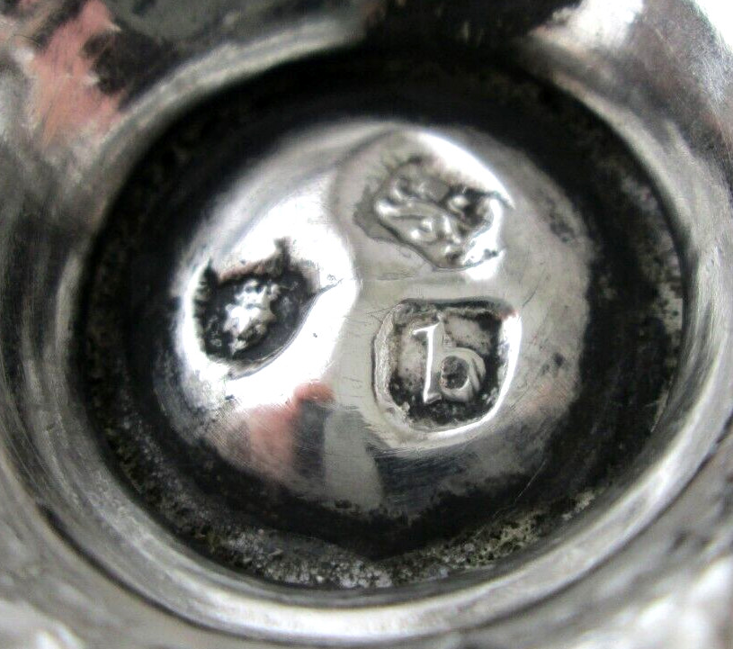 Impressive 1737-8 English Early Georgian Sterling Silver Caster Shaker Muffineer