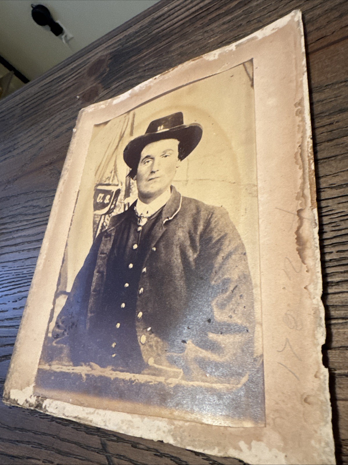 Civil War Union Soldier Albumen Image Slouth Hat Cartridge Box Tent Background