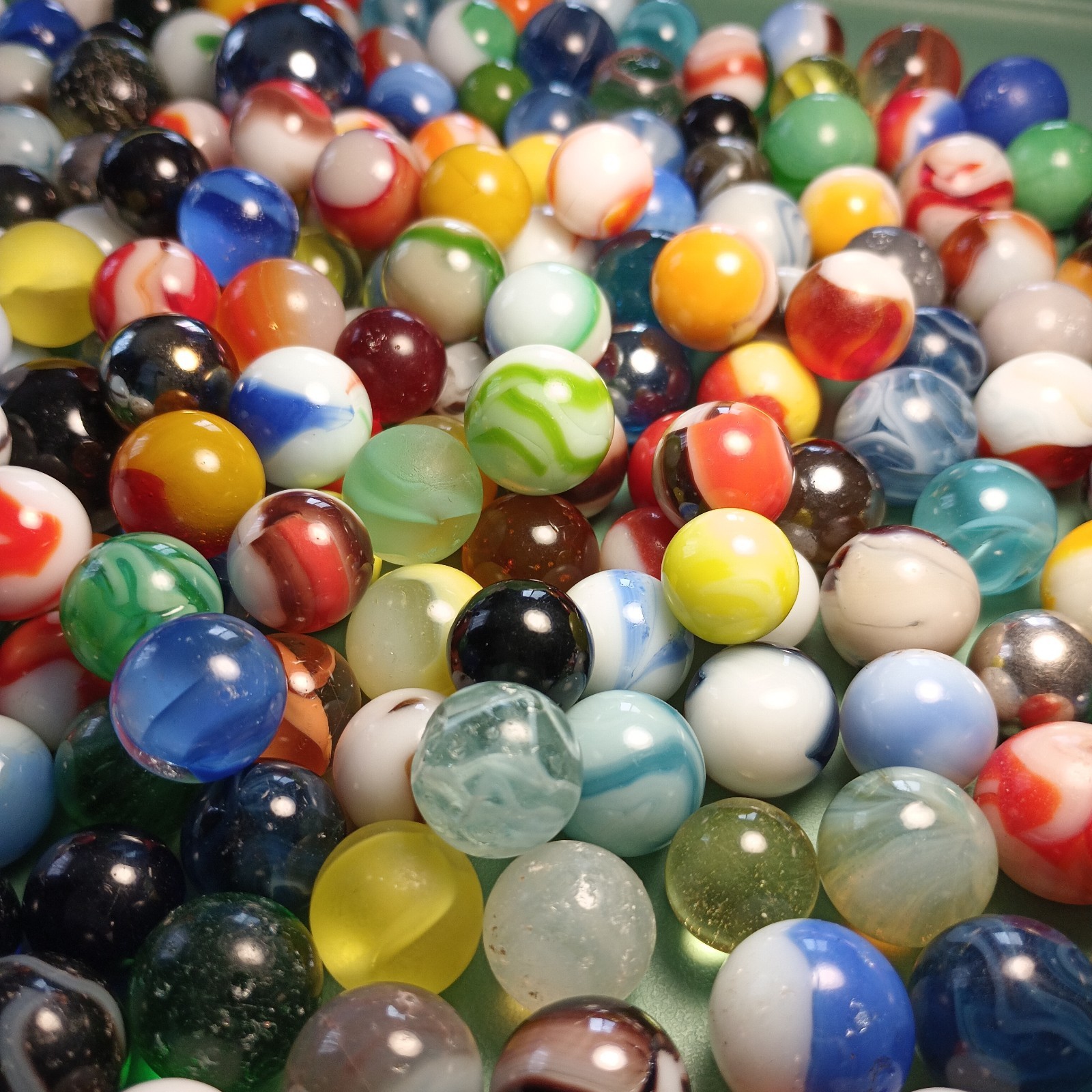 Marble Lot Of 2 Lbs 14 Oz