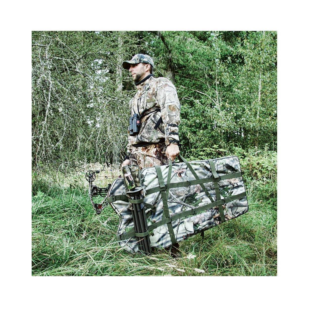 GhostBlind Predator Ground Blind Carry Pack (Woodland Camo)