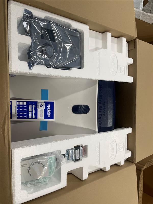 AprilAire 720A Whole-House Fan-Powered Evaporative Automatic Humidifier OPEN BOX