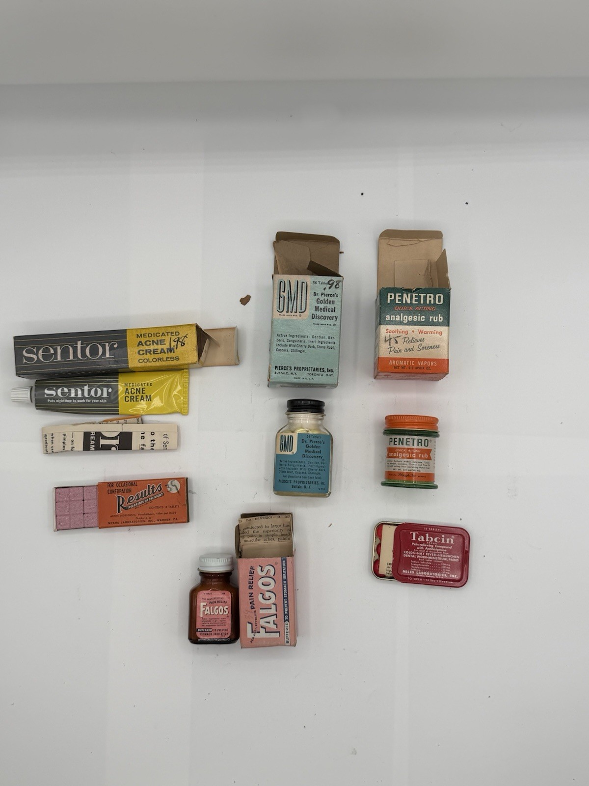 Vintage Pharmacy Apothecary Items