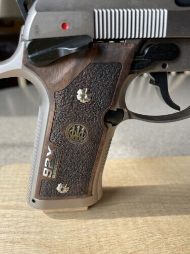 Beretta 92X Performance Turkish Walnut Wood Gun Grips NEW SET Nice Metal Logo
