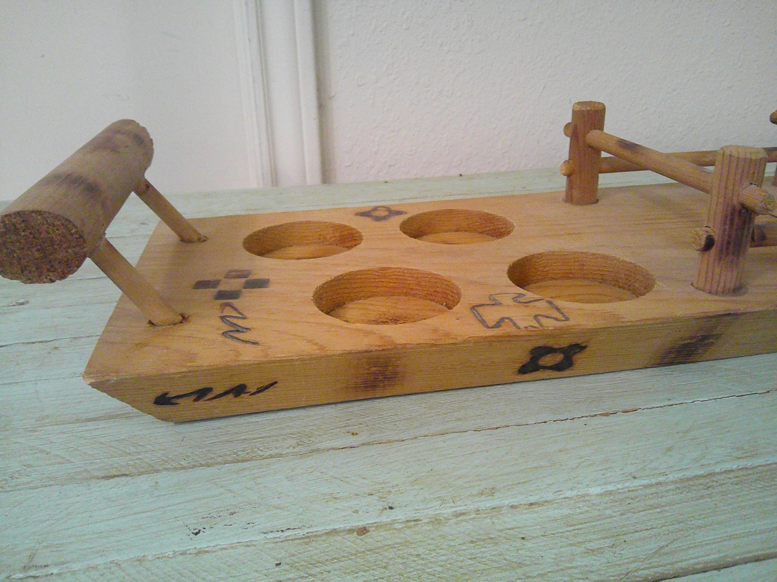 VINTAGE KNOX OIL ACEE FAMOUS OKLAHOMA INDIANS PITCHER/TUMBLER WOOD TRAY