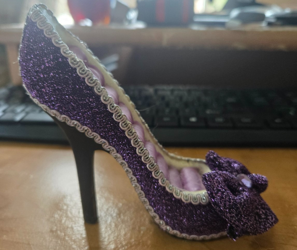 Lot of 4 High Heel Shoe Ring Holders Jewelry Display Fabric Heels Vanity Decor