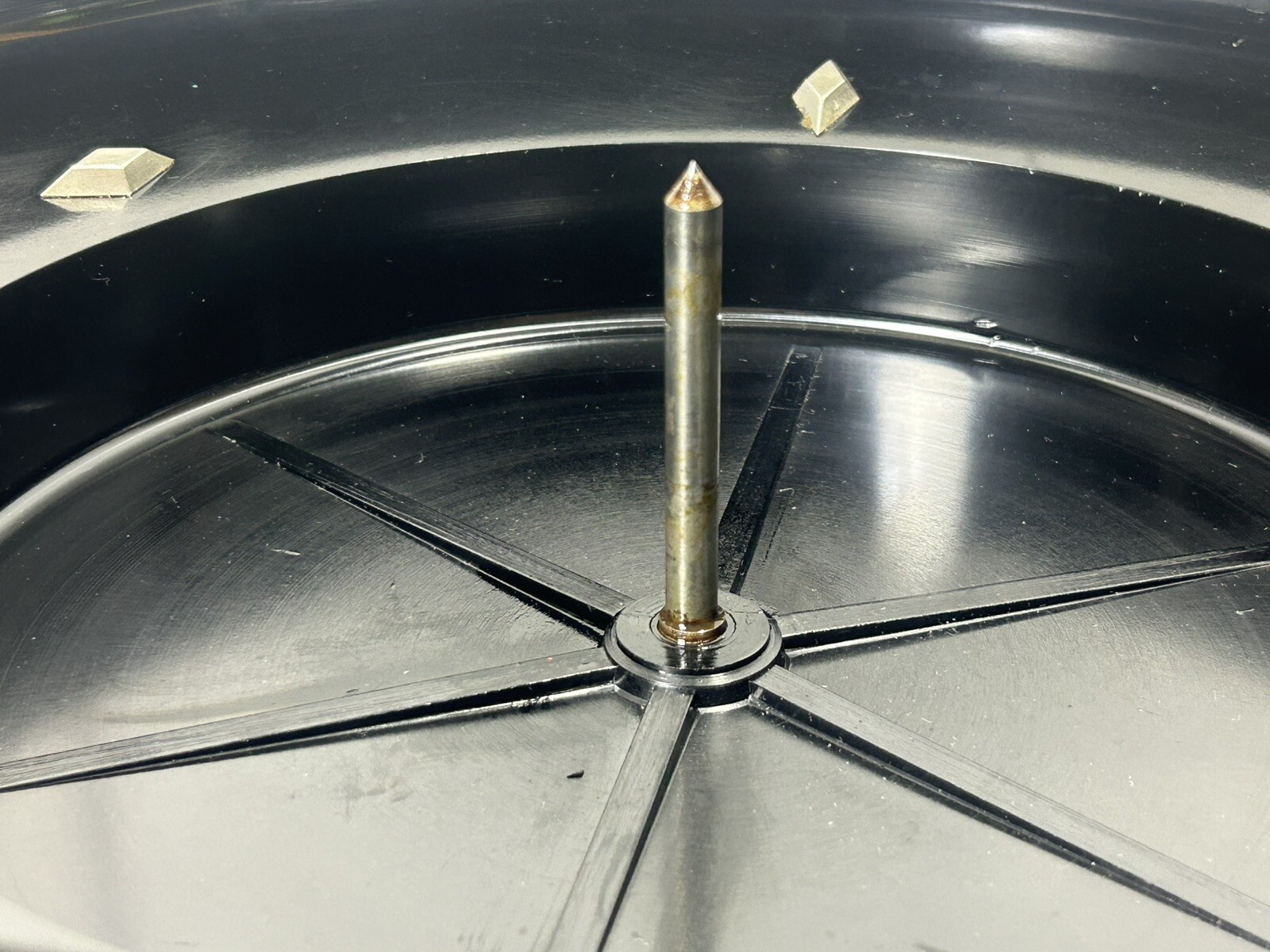 VINTAGE TABLETOP ROULETTE WHEEL ANTIQUE GAMBLING GAMING CASINO MADE FRANCE VIDEO