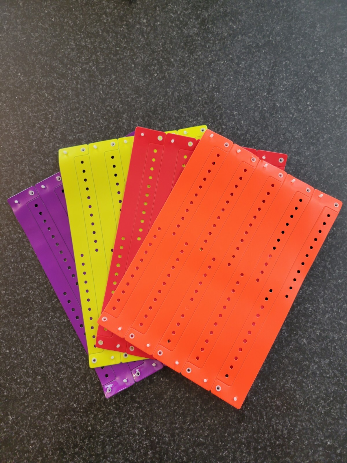 40-120 3/4" SINGLE COLOR PLASTIC/VINYL WRISTBANDS, WRISTBANDS FOR EVENTS