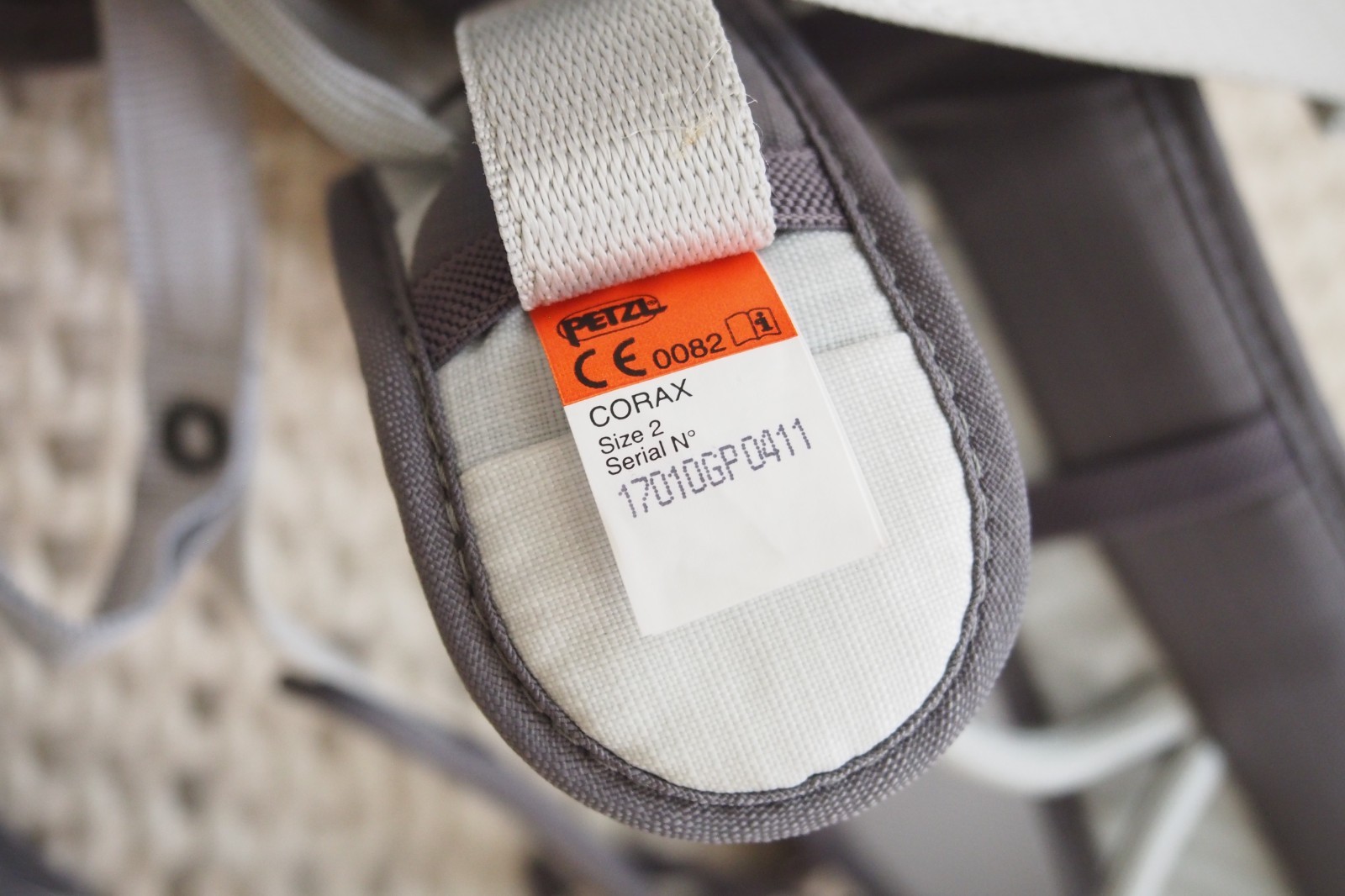 NEW Petzl Corax Size 2 Climbing Harness w/ AM'D Carabiner & Verso Belay Device