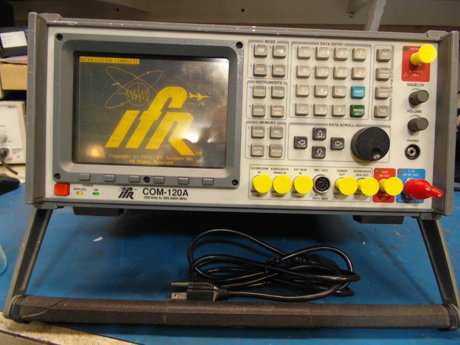 Aeroflex IFR COM-120A Communication Service Monitor  CALIBRATED LOADED  READ