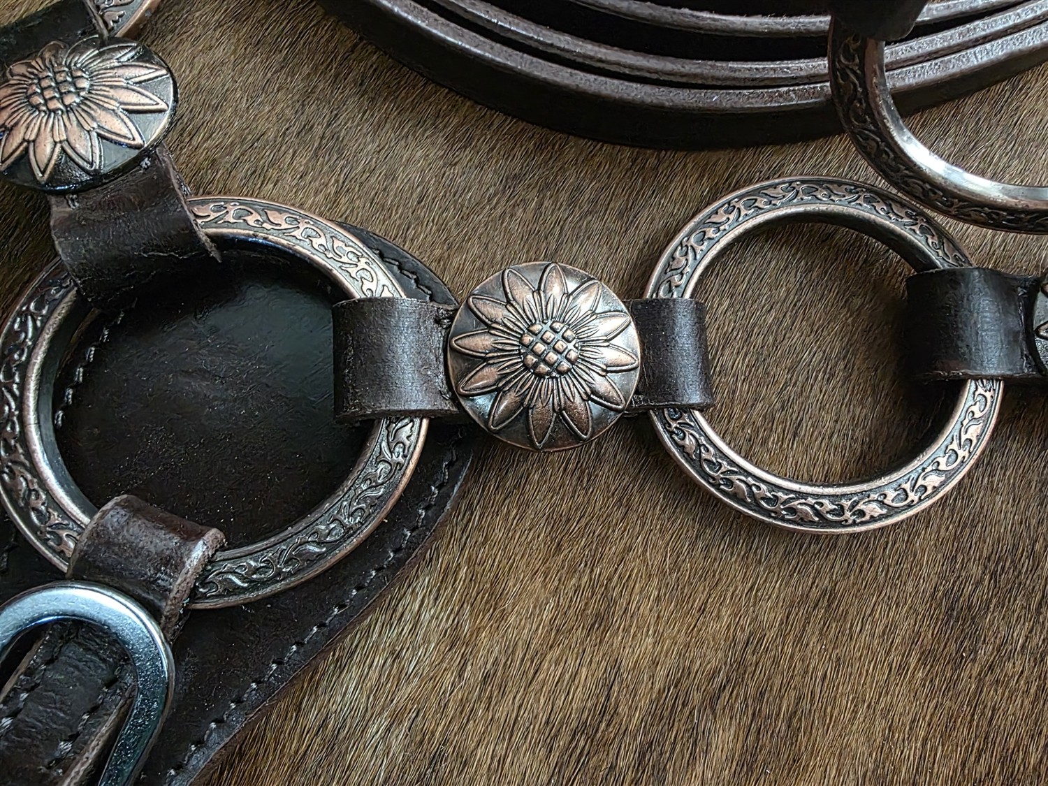 Metal Ring Headstall, Reins and Breastcollar - Sunflower Rings - Copper Rings