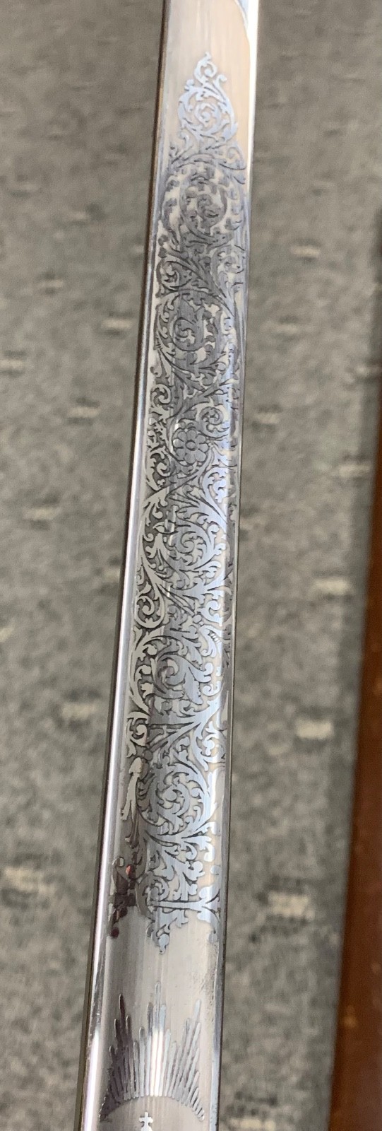 WILKINSON COLDSTREAM GUARDS SWORD & SCABBARD APPOINTMENT QUEEN ELIZABETH II