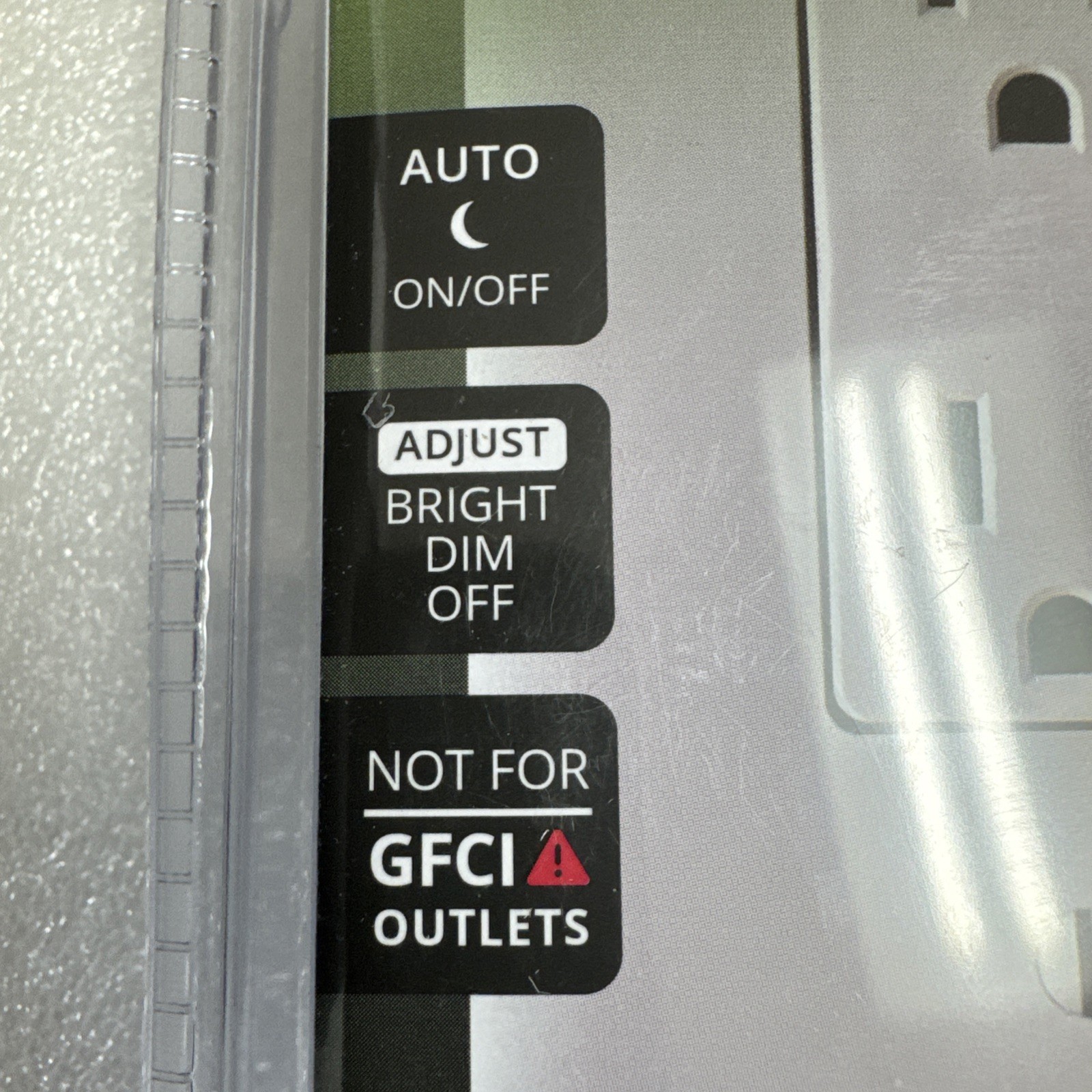 SnapPower GuideLight 2 PLUS -Gang LED Wall Plate, White O1GLCWH-SP20 SnapPower