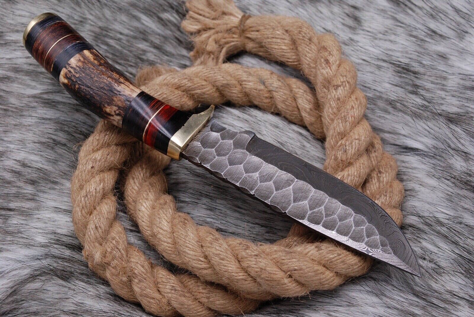 CUSTOM HANDMADE DAMASCUS STEEL HUNTING SKINNING KNIFE DEER STAG HANDLE SURVIVAL