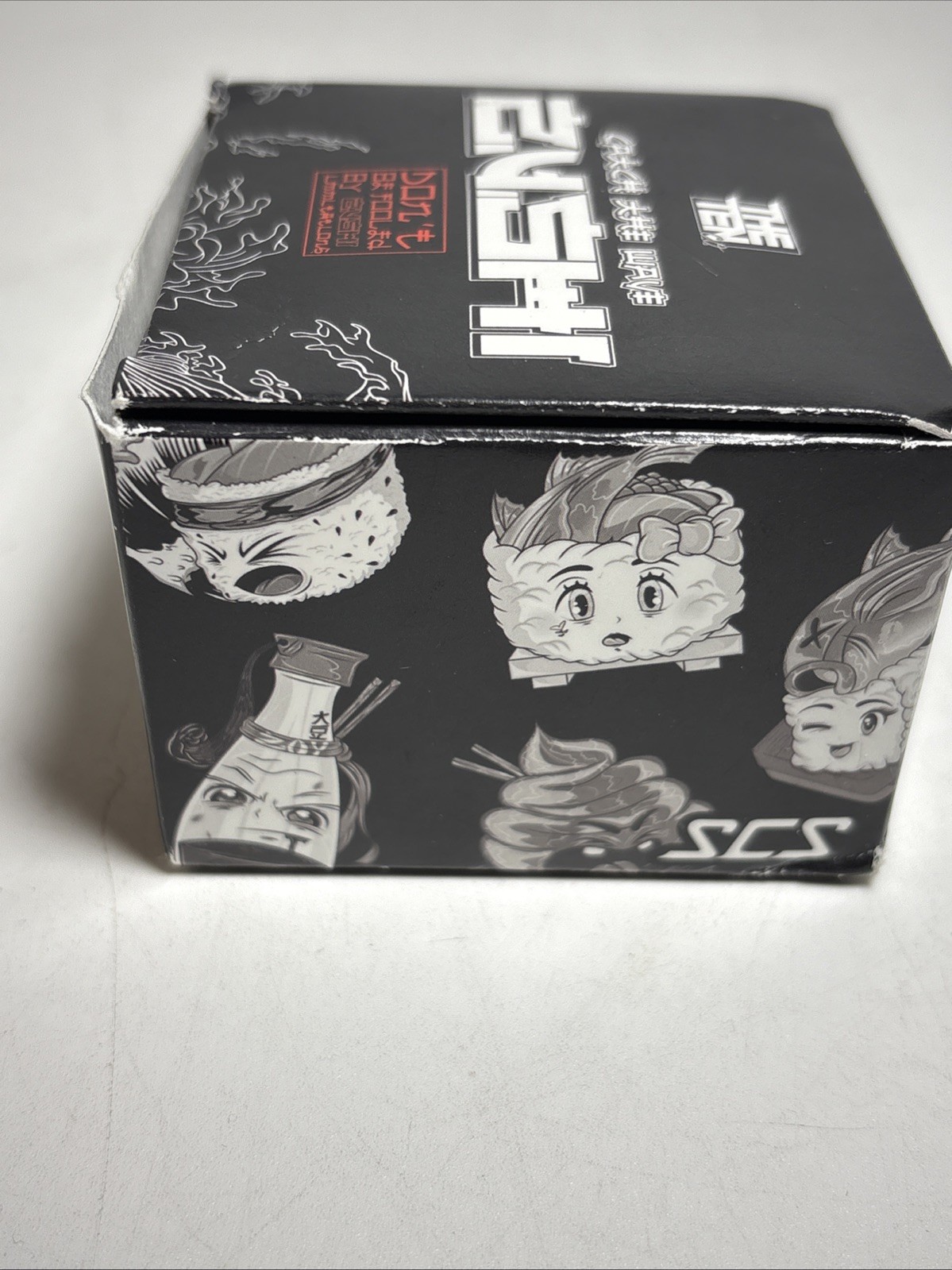 Santa Cruz Shredder x Zushi 3-Piece Large Grinder – 2.75" – The Ten Co Collab A