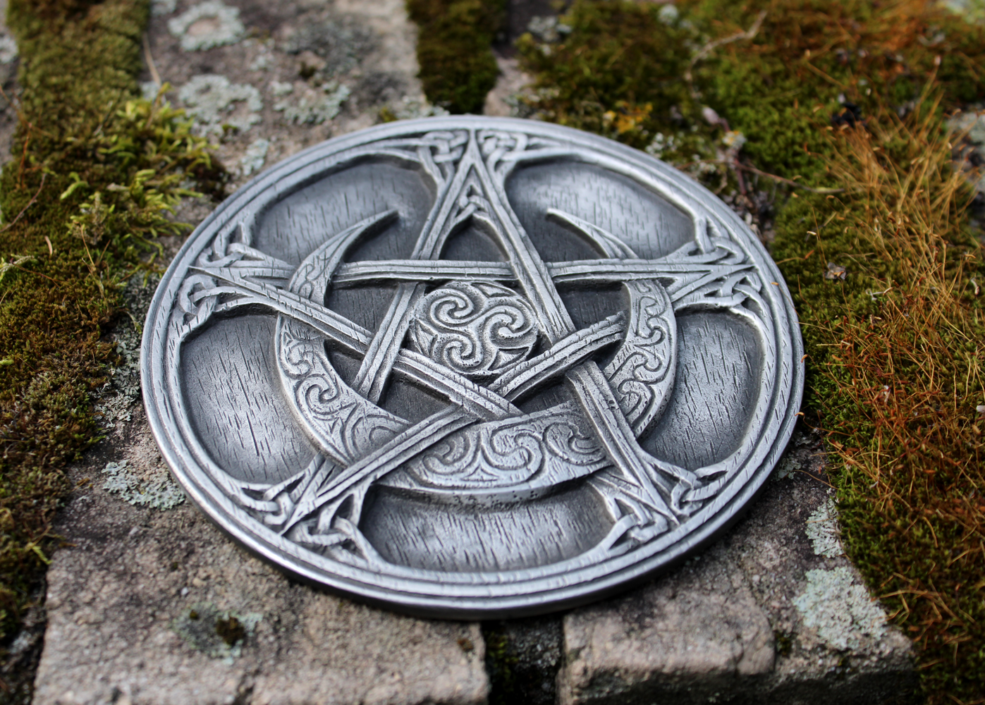 Pewter Moon Pentacle Paten Altar Pentagram Wiccan Ritual Tile Disk Dryad Design