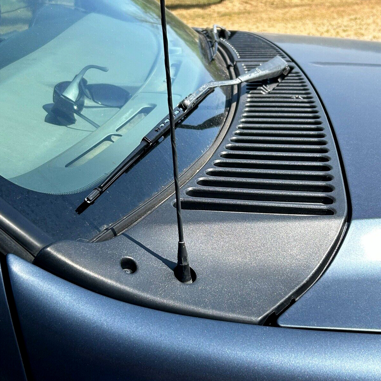 For Ford 99-07 F250 F350 Windshield Wiper Vent Cowl Screen Cover Grille Panel