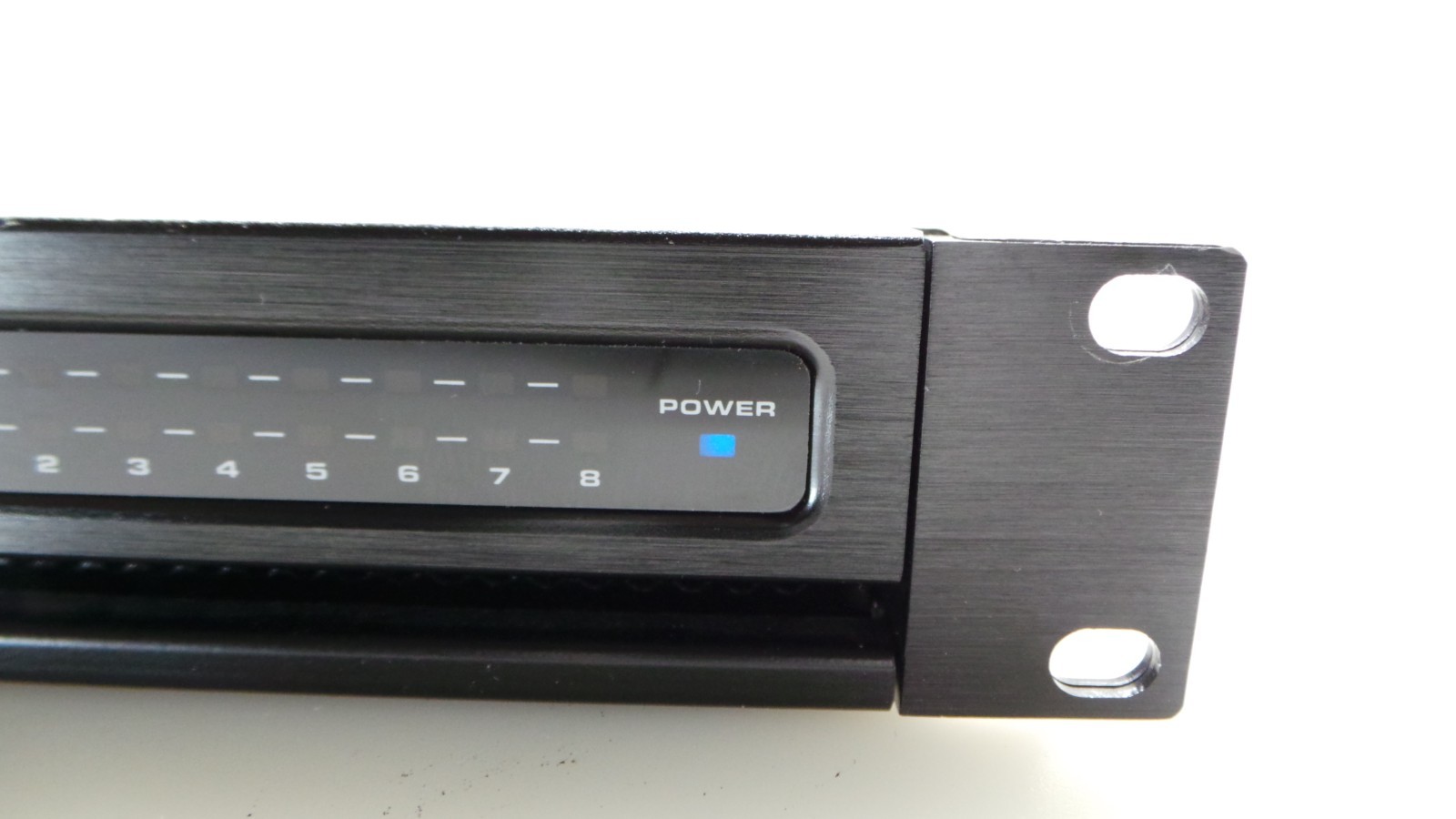 QSC MP-A80V 8-Channels 200W LO-Z/HI-Z Commercial Amplifier - Used - Read