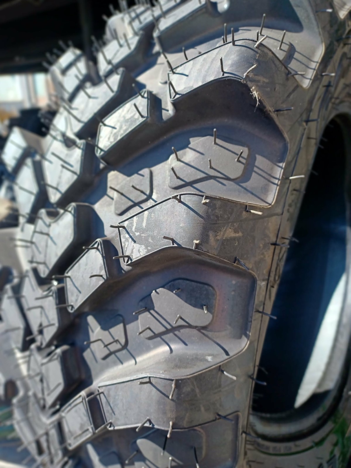 29x9.50-15 TIRE TURF R14T NEW COSMETIC BLEM 6PLY 2595015 29 9.50 15