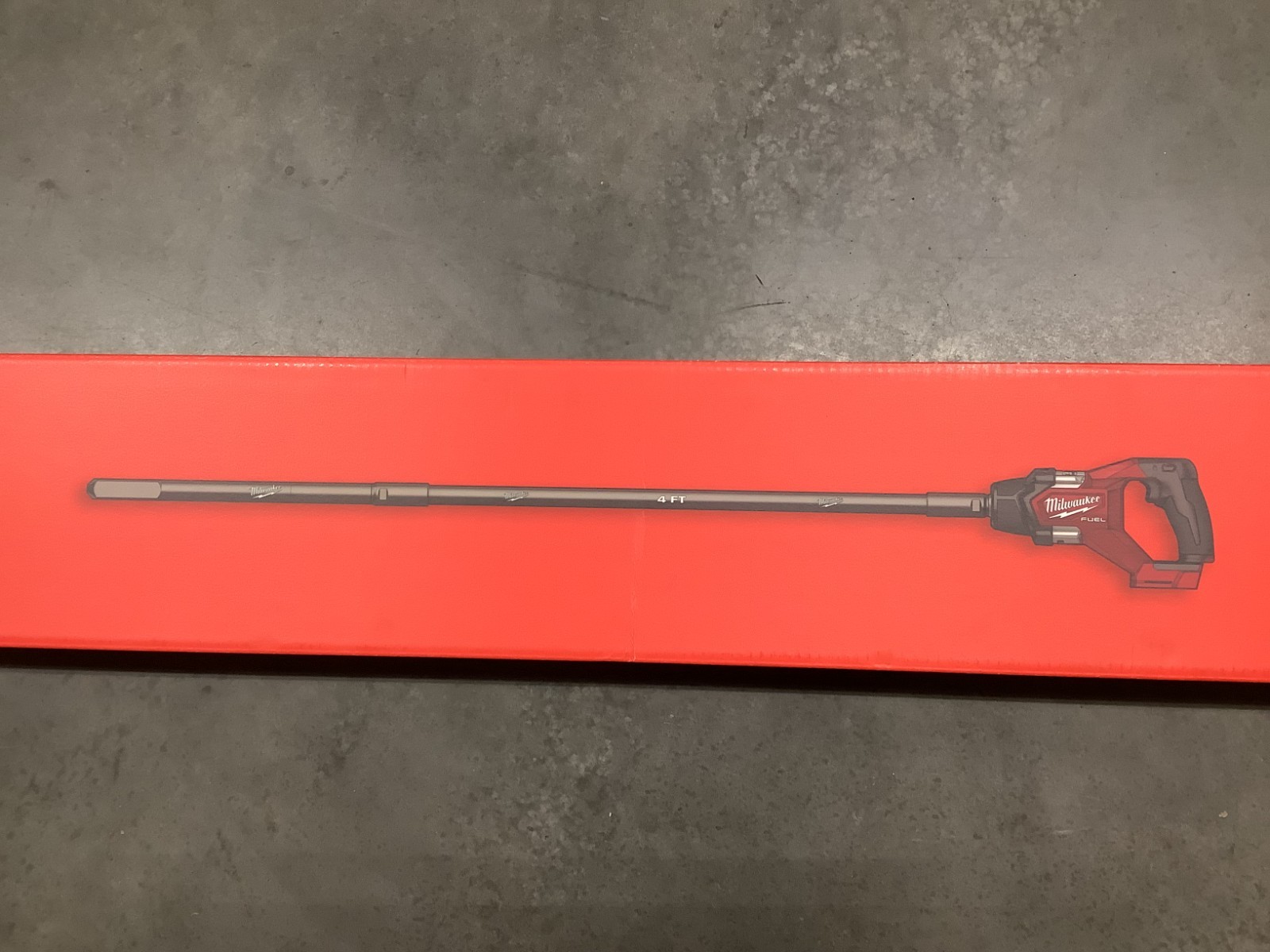 NEW Milwaukee M18 Fuel 4ft. Cordless Pencil Concrete Vibrator-2910-20 -BARE TOOL