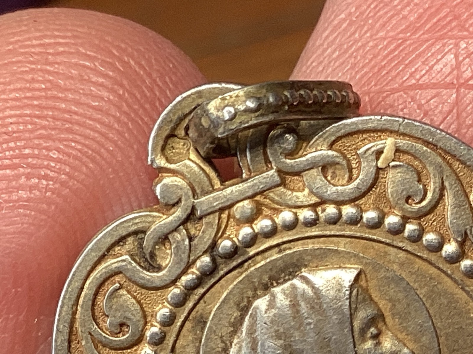 Antique religious medal Penin Poncet c 1910 Blessed Virgin