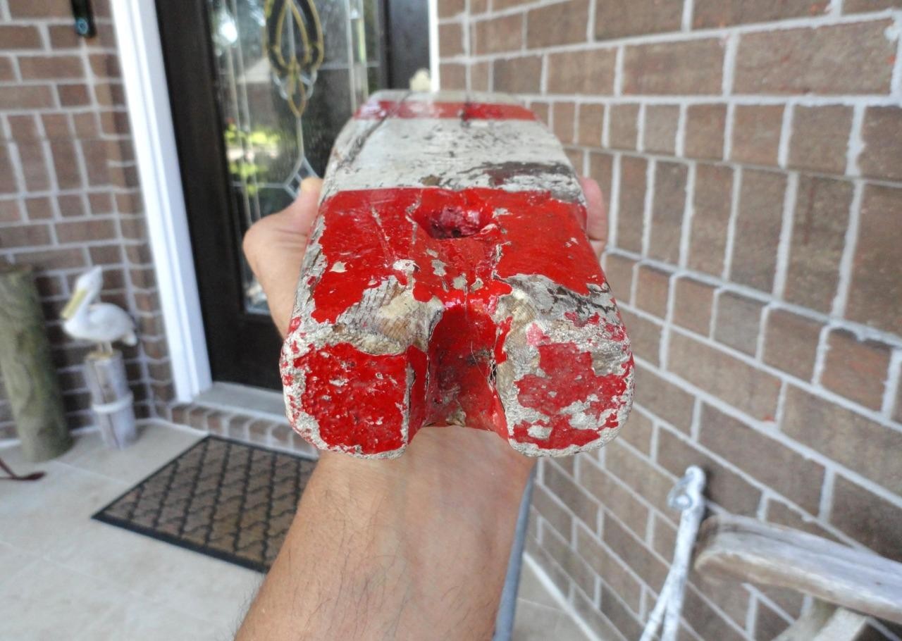 WEATHERED DISTRESSED WOOD Nautical Red & White Lobster Buoy E FL LANGILLE 11440