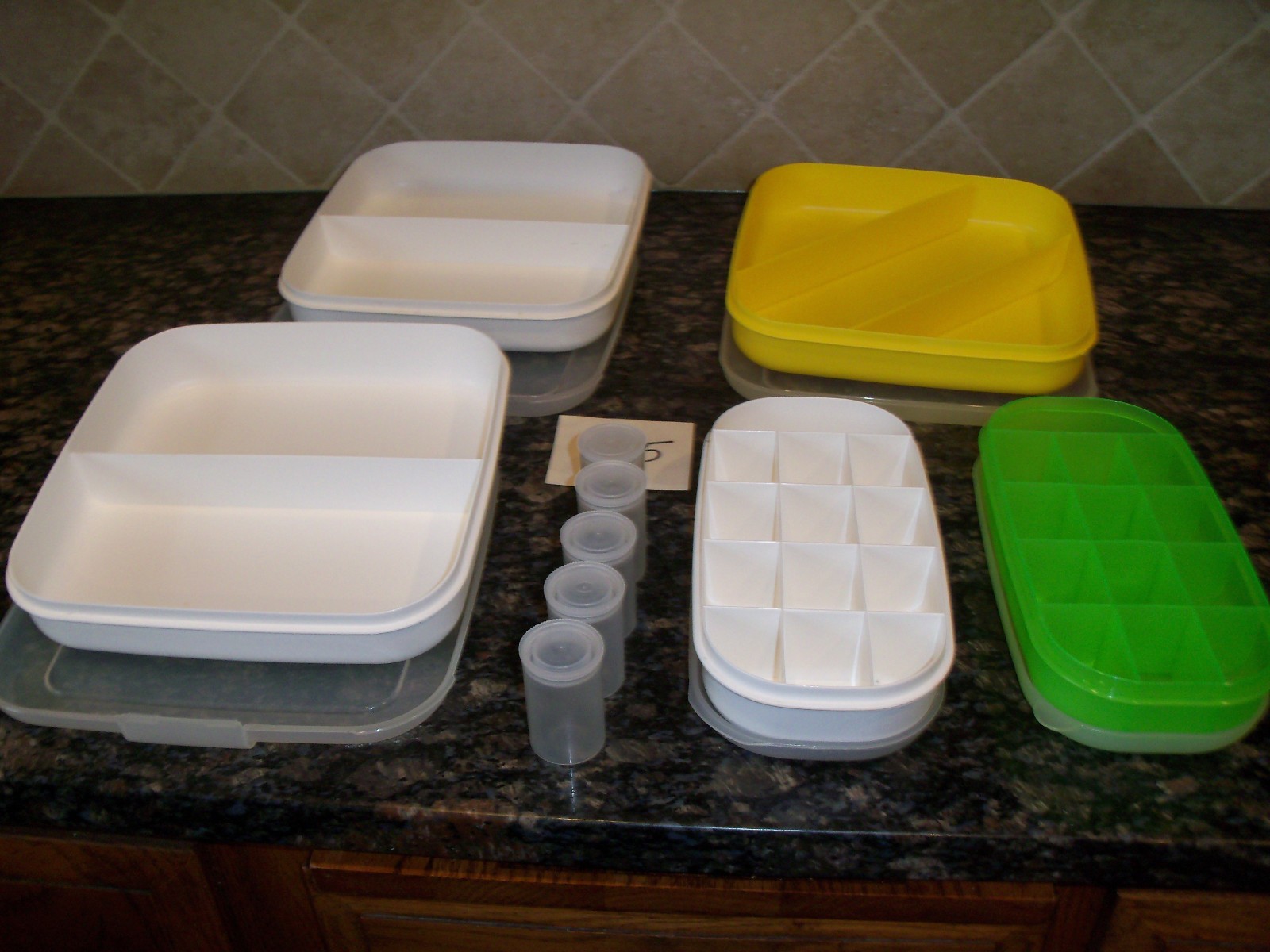 5 Eagle Craftstor Craft storable Square Divided Tray Storage Craft Bin Container