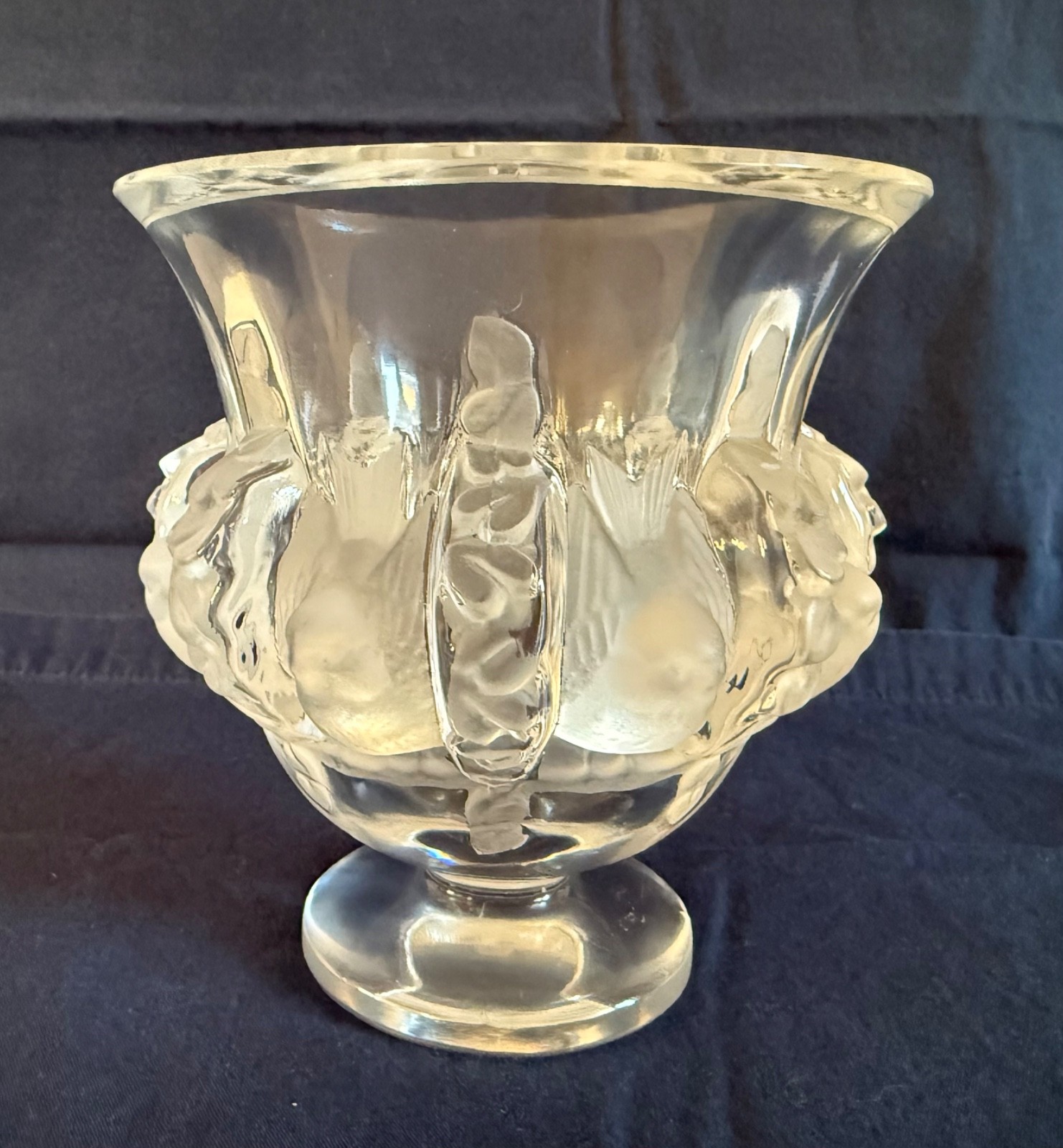 SIGNED Vintage Lalique Frosted Glass Satin Crystal Dampierre Bird Vase