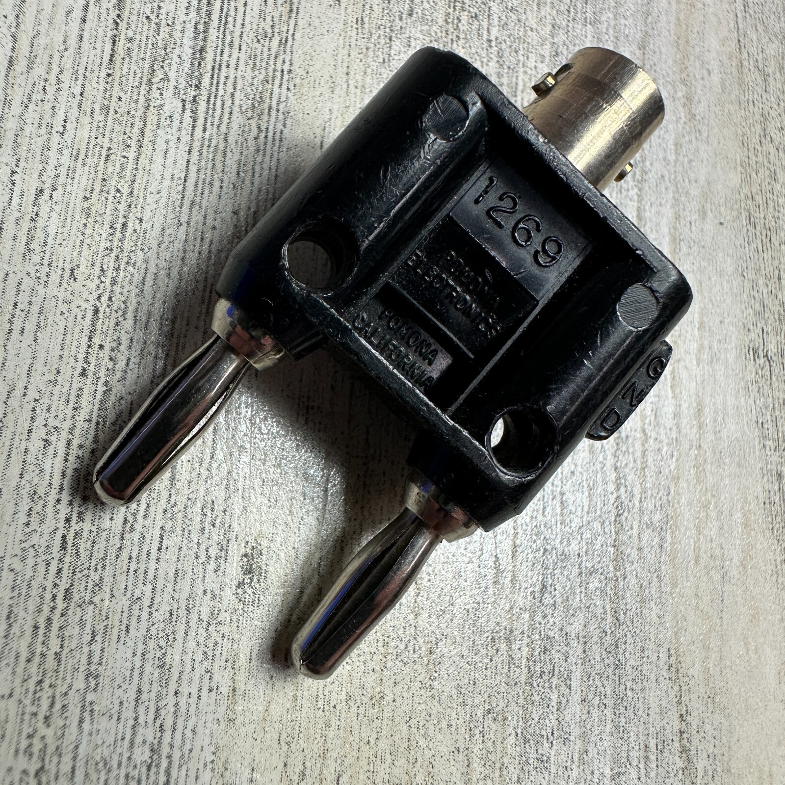 Pomona 1269 Dual Banana Plug to BNC Female, Black