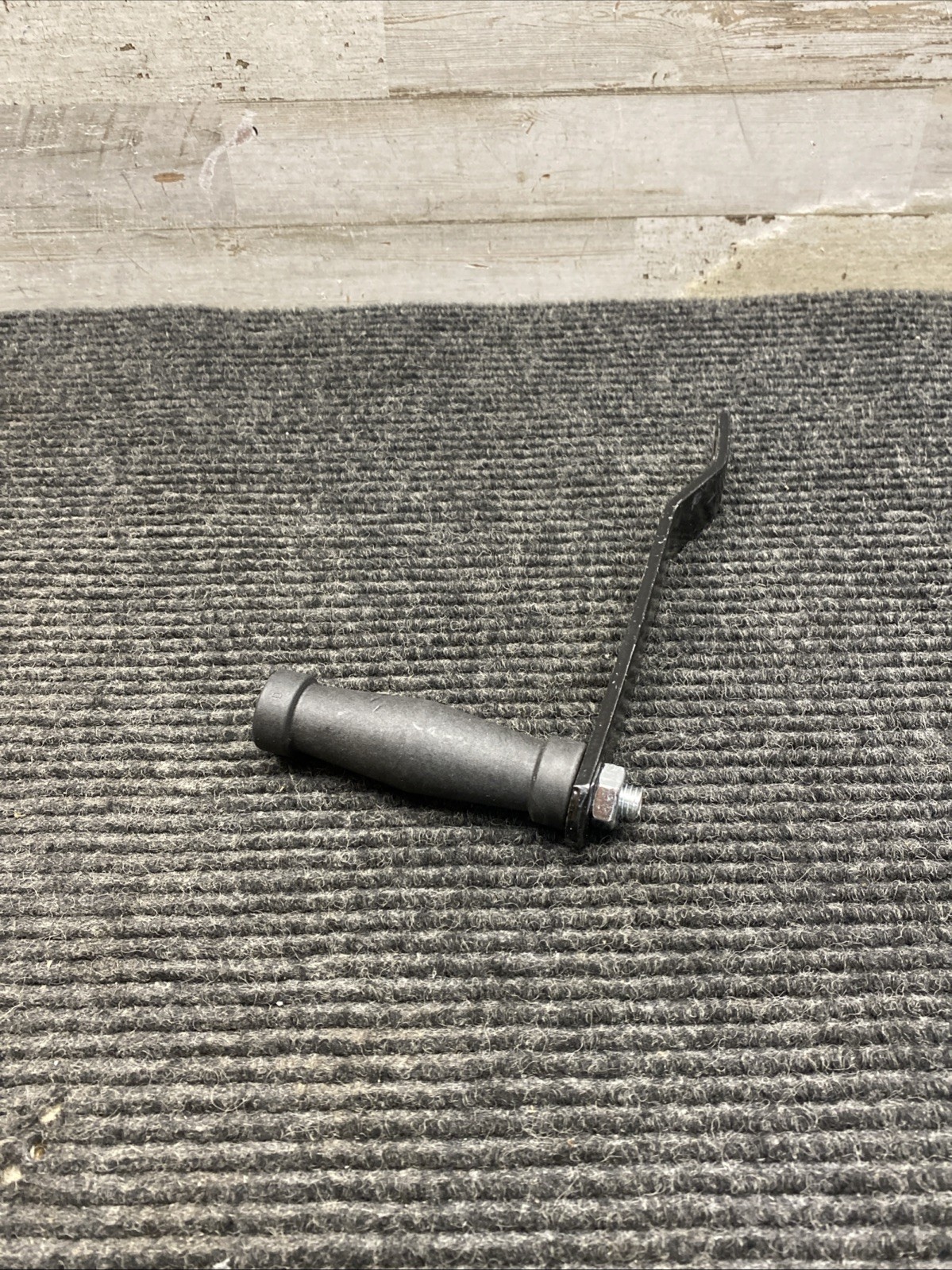 VEVOR KW1200 Hand Winch, 1200 lbs Pulling Capacity