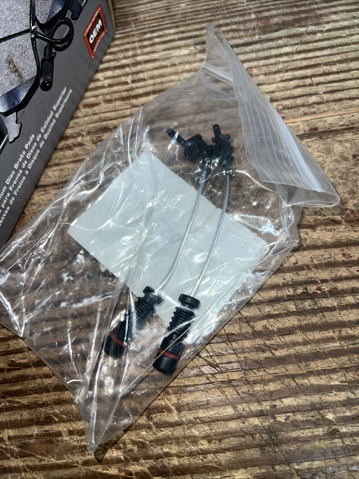 Mercedes W140 Akebono EUR689 S350 , S500, S600 Brake Pad Set Made In USA 🇺🇸