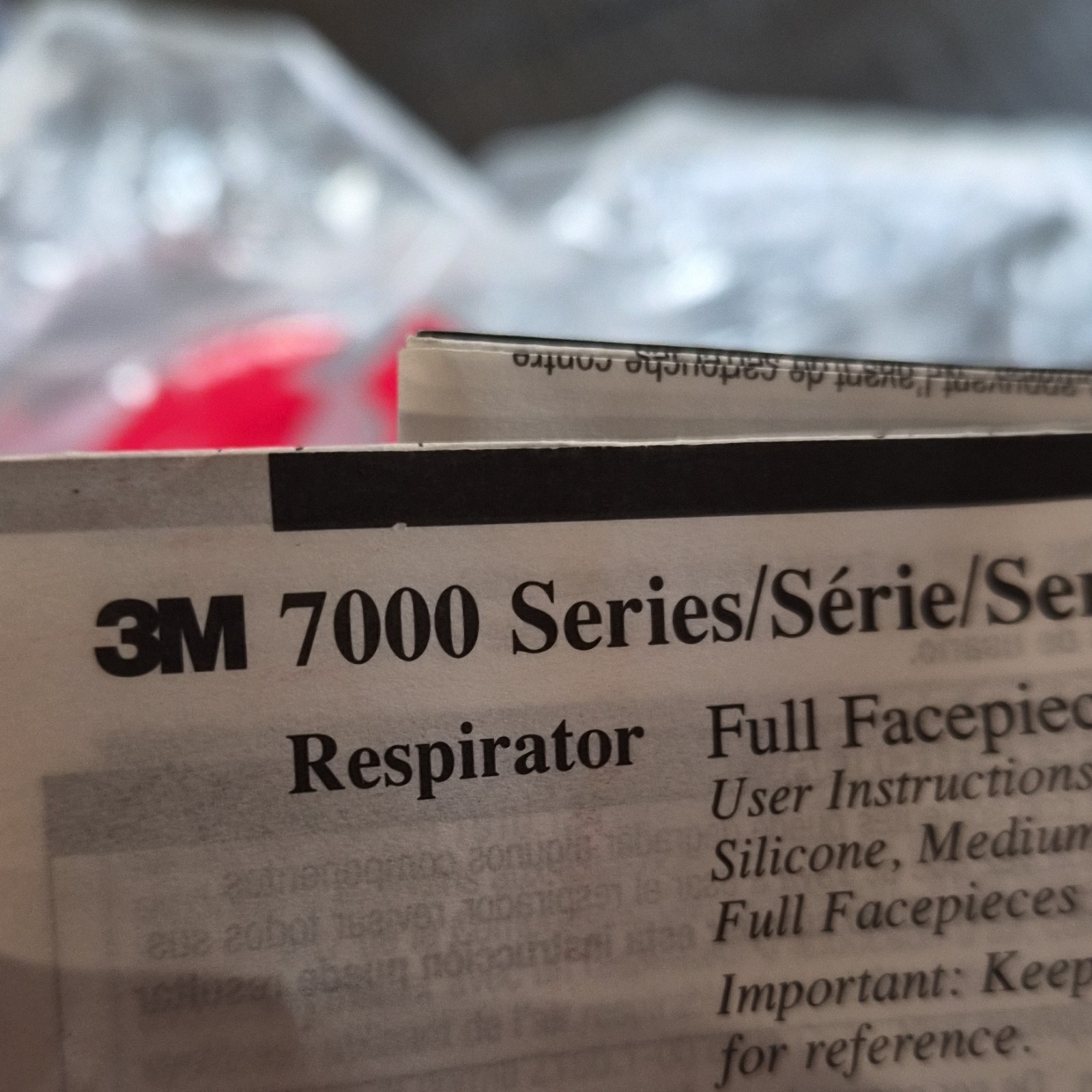 3M 7000 Series Full Face Respirator Mask Size M, MPN 701, Full Face Coverage