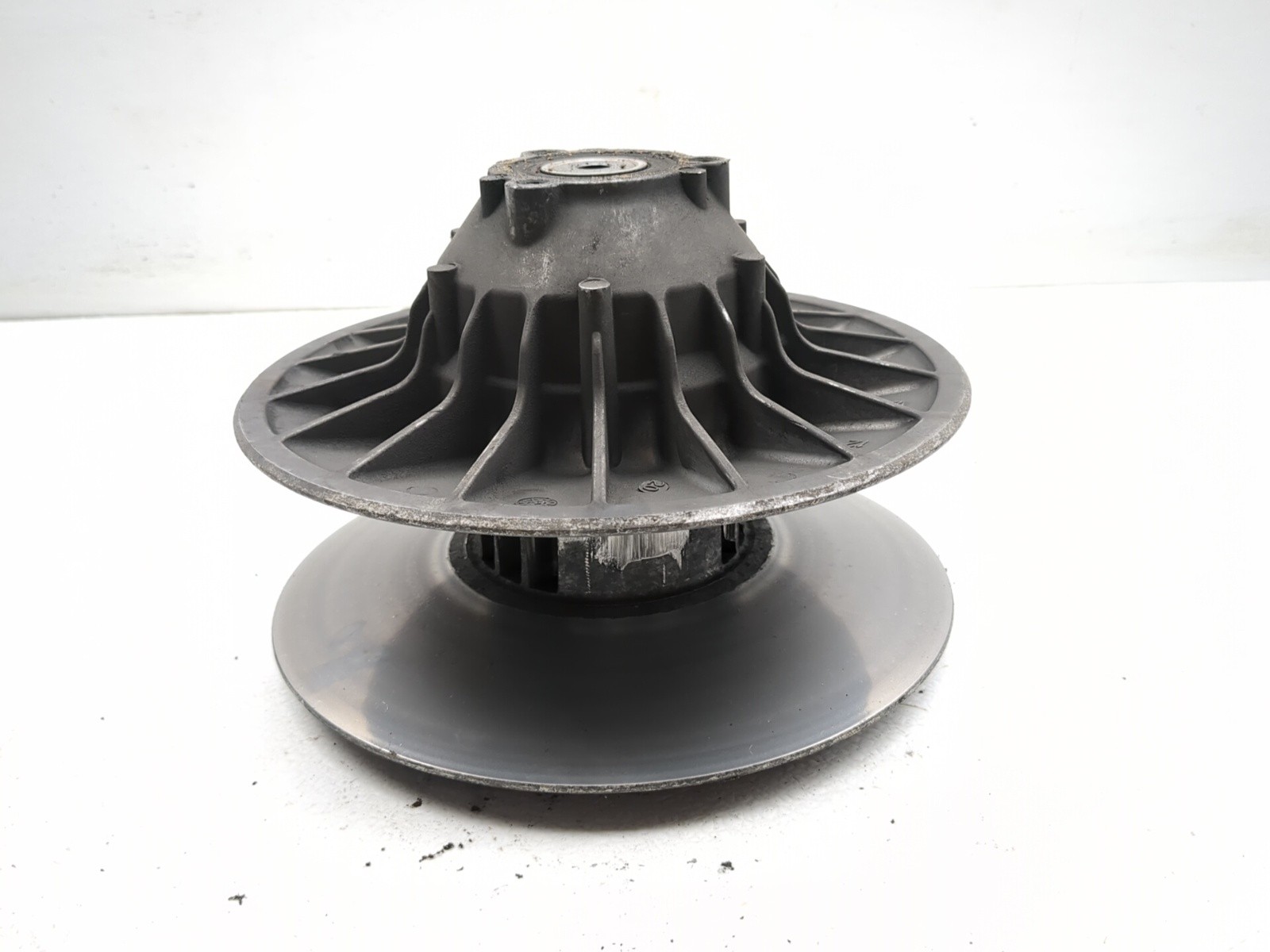 17-23 Can Am Outlander X MR 570 CVT Secondary Driven Clutch Assembly 6280710