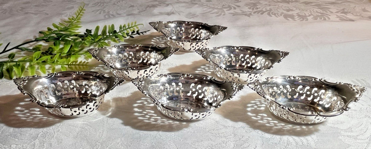 ONE Gorham Sterling Silver Nut Dish 23.5 Gr W/Mono. 3-3/4" X 2-1/2". A 4780