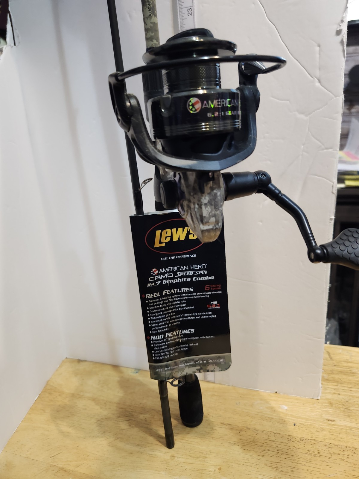 Lew's American Hero Camo Spinning Combo - IM7