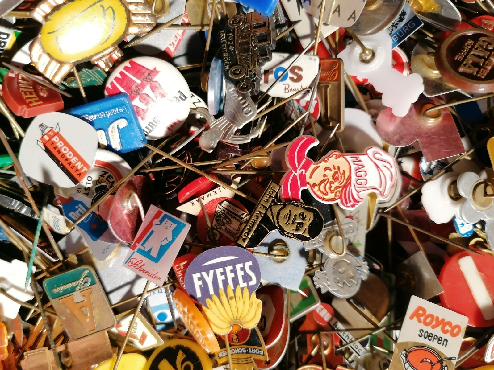 Metal stick pins. 100 European Vintage Metal Stick Pins. Rare, vintage, pins.