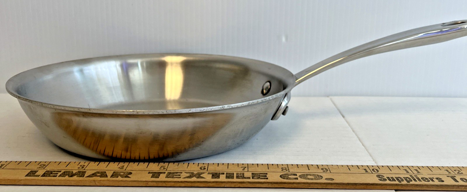 All-Clad D3 Everyday Curated 8.5” Pan